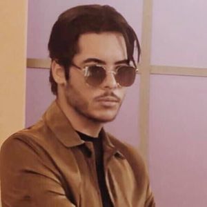 Meet your Posher, Marc